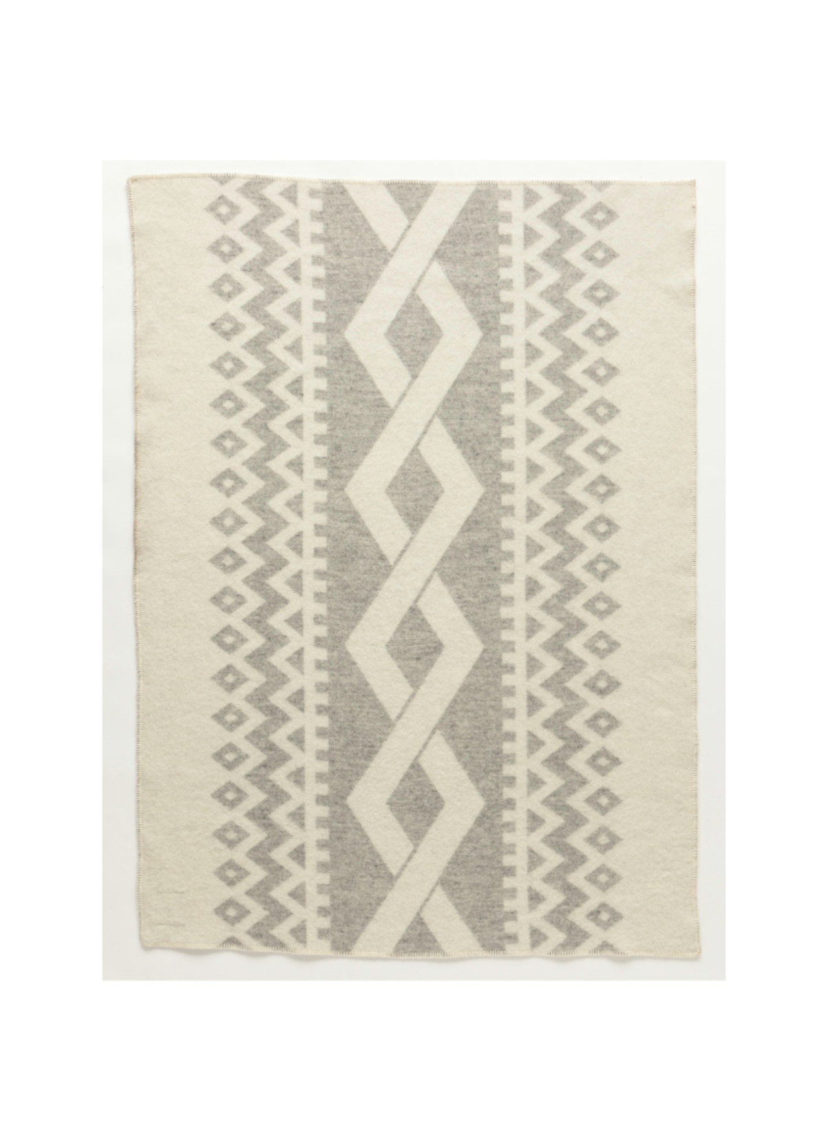 FLÉTTA - Icelandic Wool Blanket