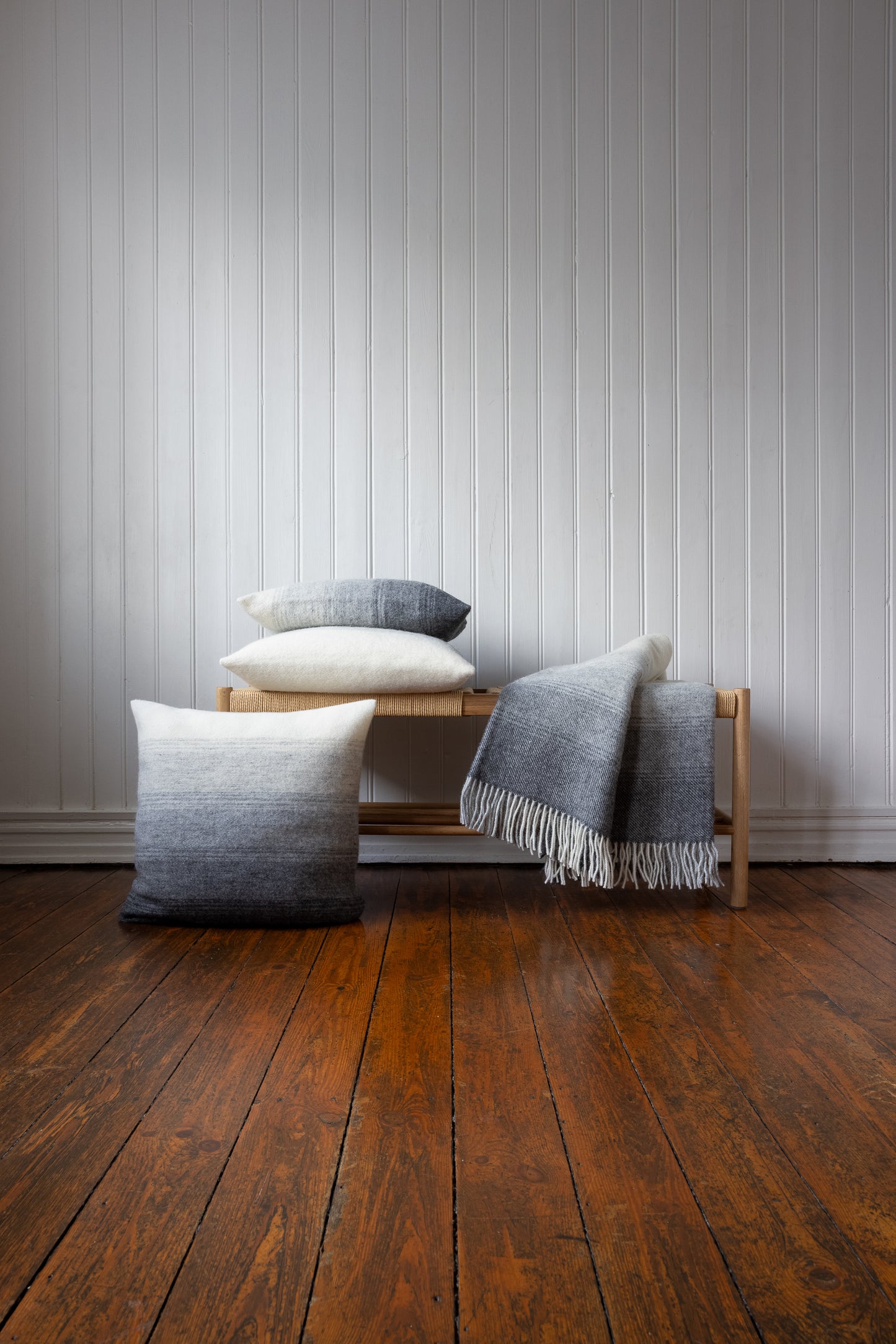 TÓNAR - Icelandic Wool Cushion Cover